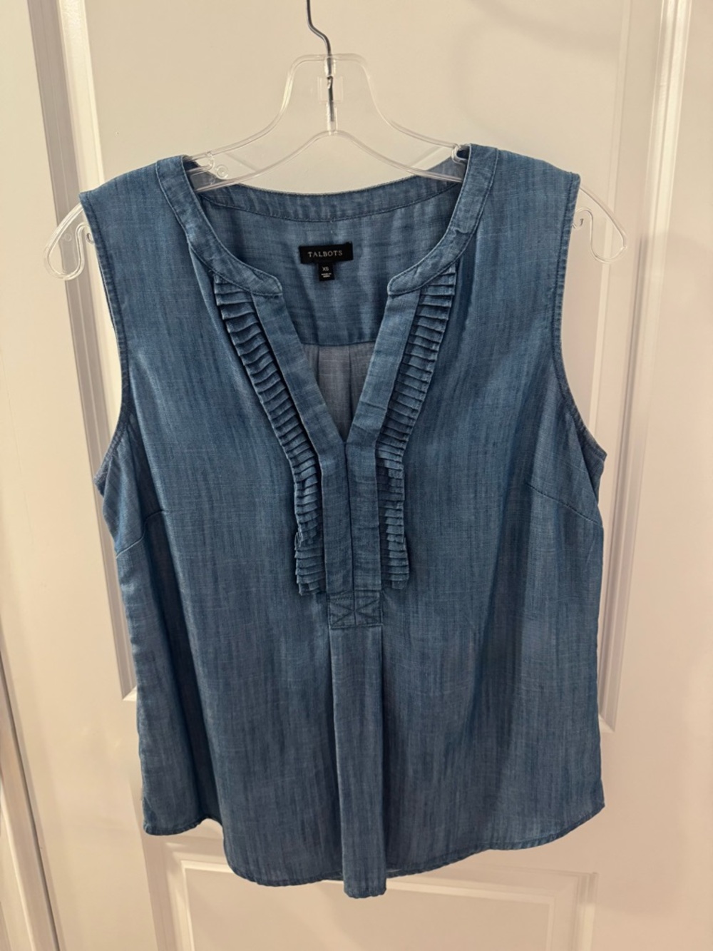 Talbots Chambray Ruffled V-Neck Sleeveless Top - Blue
